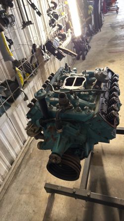 Engines Pontiac and Oldsmobile 400 403 455