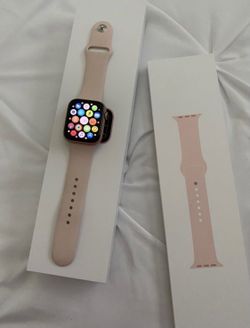 Apple Watch ⌚️ series 5 44mm excellent condition