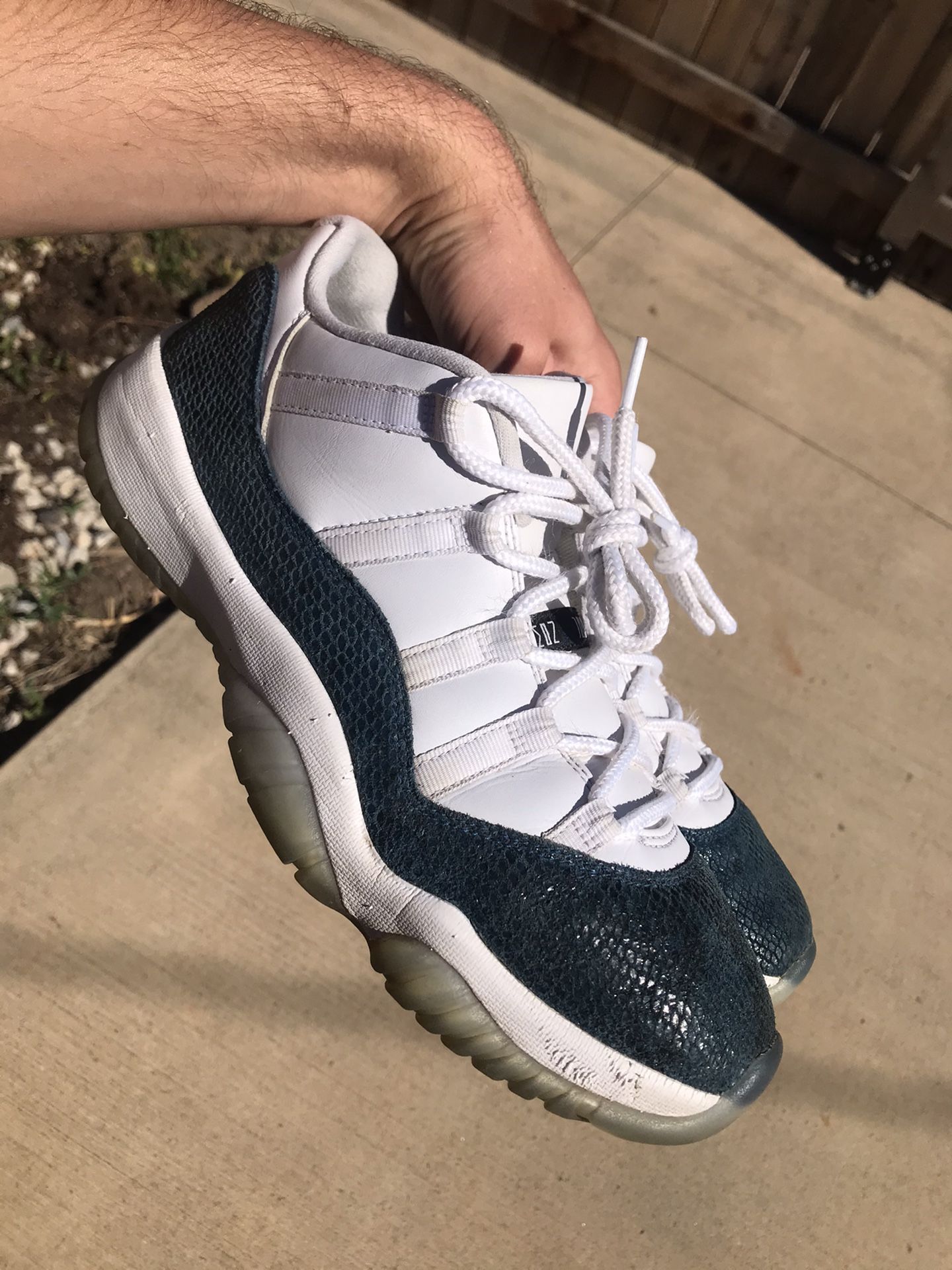 Jordan 11 low - sz 10