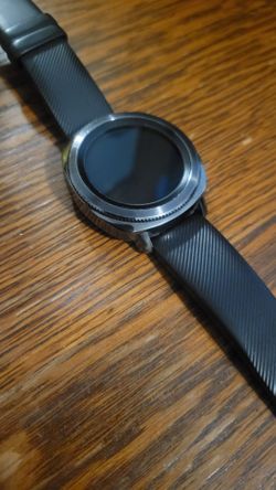 Samsung Gear sport watch (View my other offers)