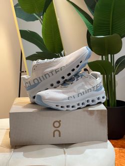 ON CloudTec Running Shoes