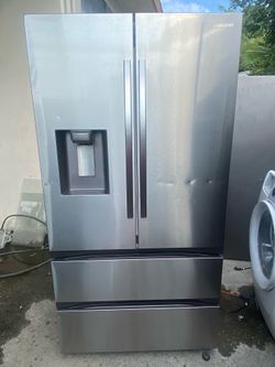 Samsung 4 door stainless steel refrigerator