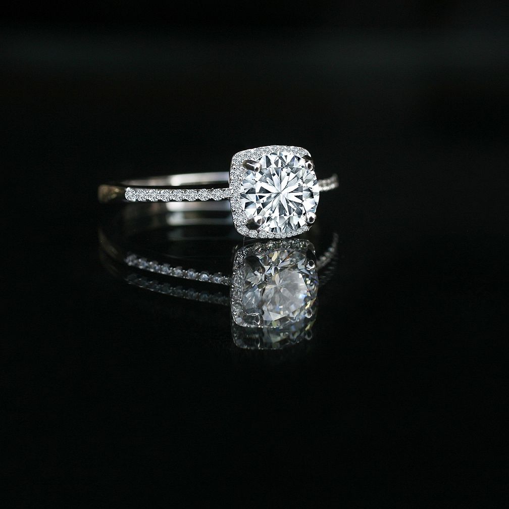1 CT intensely Radiant round center Diamond Veneer Sterling Silver Simulated Diamond Halo ring