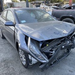 2020 Hyundai Accent **PARTS ONLY**
