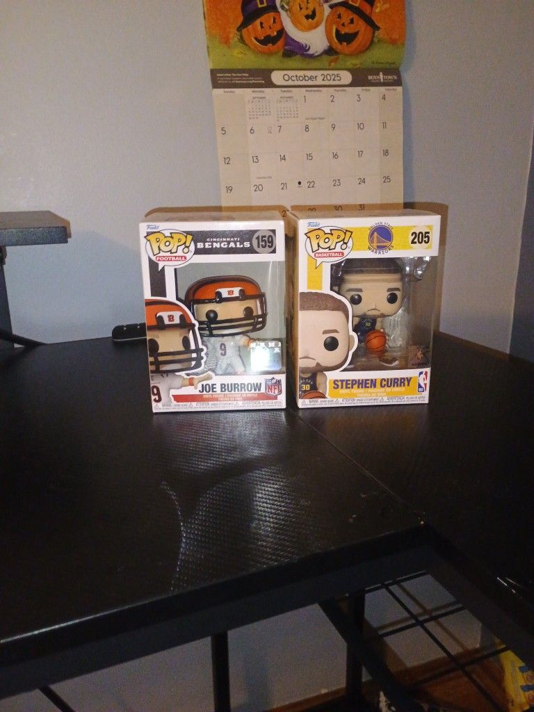 Joe Burrow And Steph Curry Funko Pops