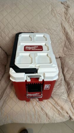 Milwaukee packout cooler