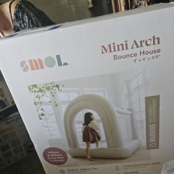 Smol Mini Arch Bounce House 4ft X 4ft X 4ft 9"
