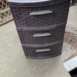 Hard Plastic Cabinet With 3 Drawers