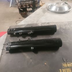 2007 ROAD KING LEGS BOTTOM OF THE FORKS HARLEY DAVIDSON 