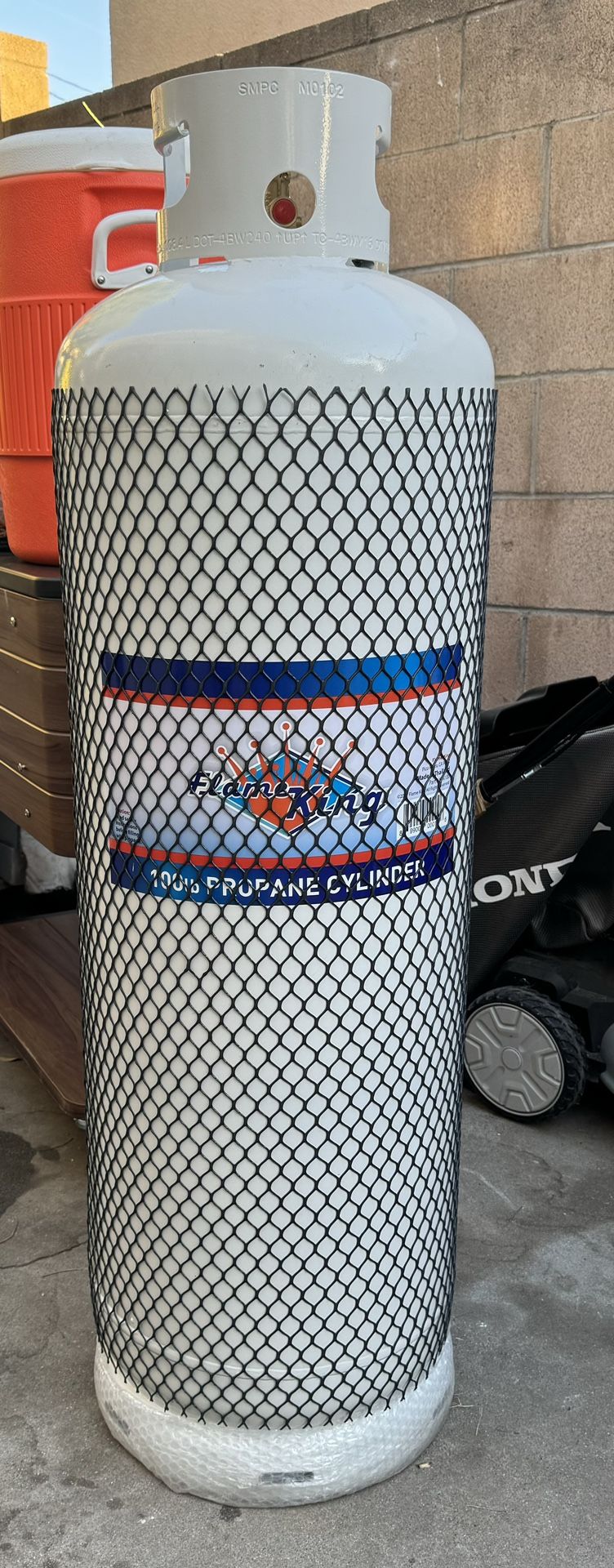 Flame King 100 lbs. Empty Propane Cylinder with POL Valve