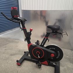 Echelon Connect EX-3 Smart Exercise Bike 