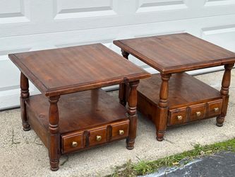 Set of 2 vintage side tables!! Solid wood