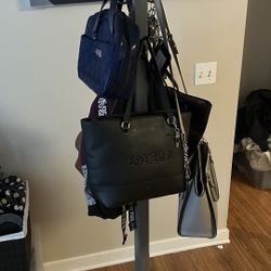 Entrance Gray Coat N Or Purse Rack 