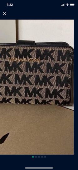 Mk. Wallet no etiquetas new. Barata
