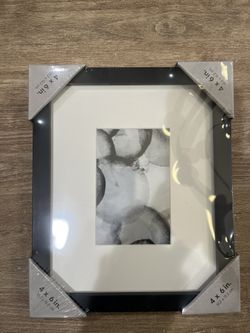 West Elm Picture Frame 4x6