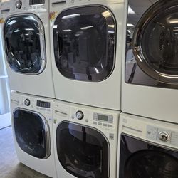 LG WHITE STEAM FRONT LOAD WASHER AND GAS DRYER SET