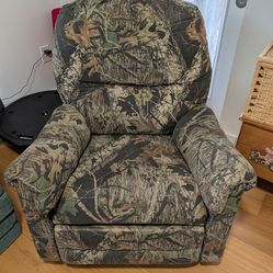 Mossy Oak Camo Recliner