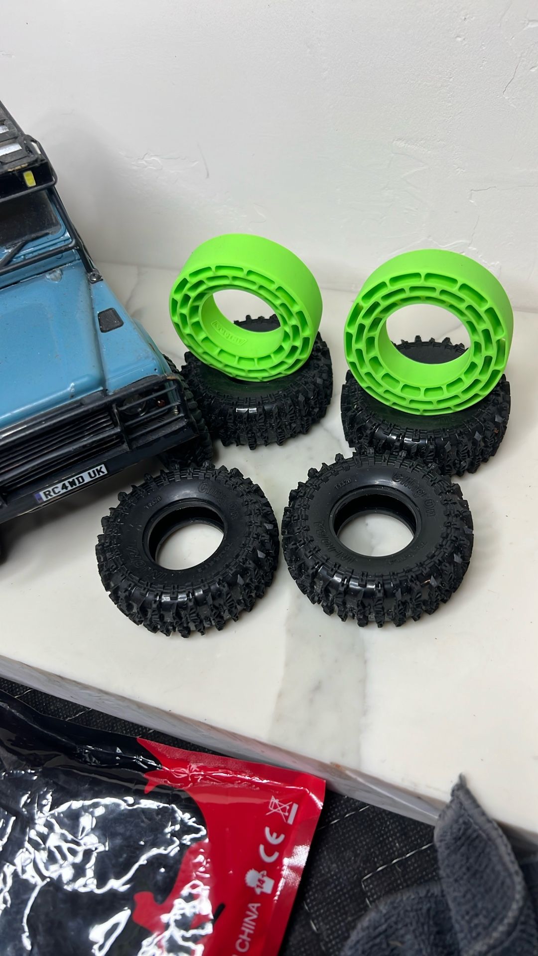Injora 1/24 Tires With Silicone Inserts