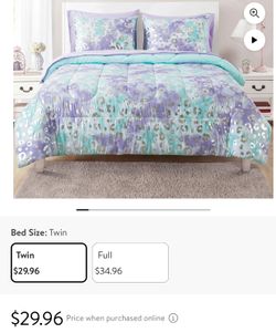 Twin Size Comforter