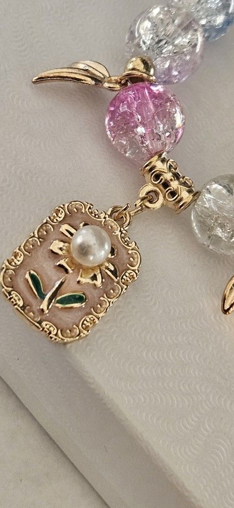 New Daisy Flower ๐ผ Bracelet