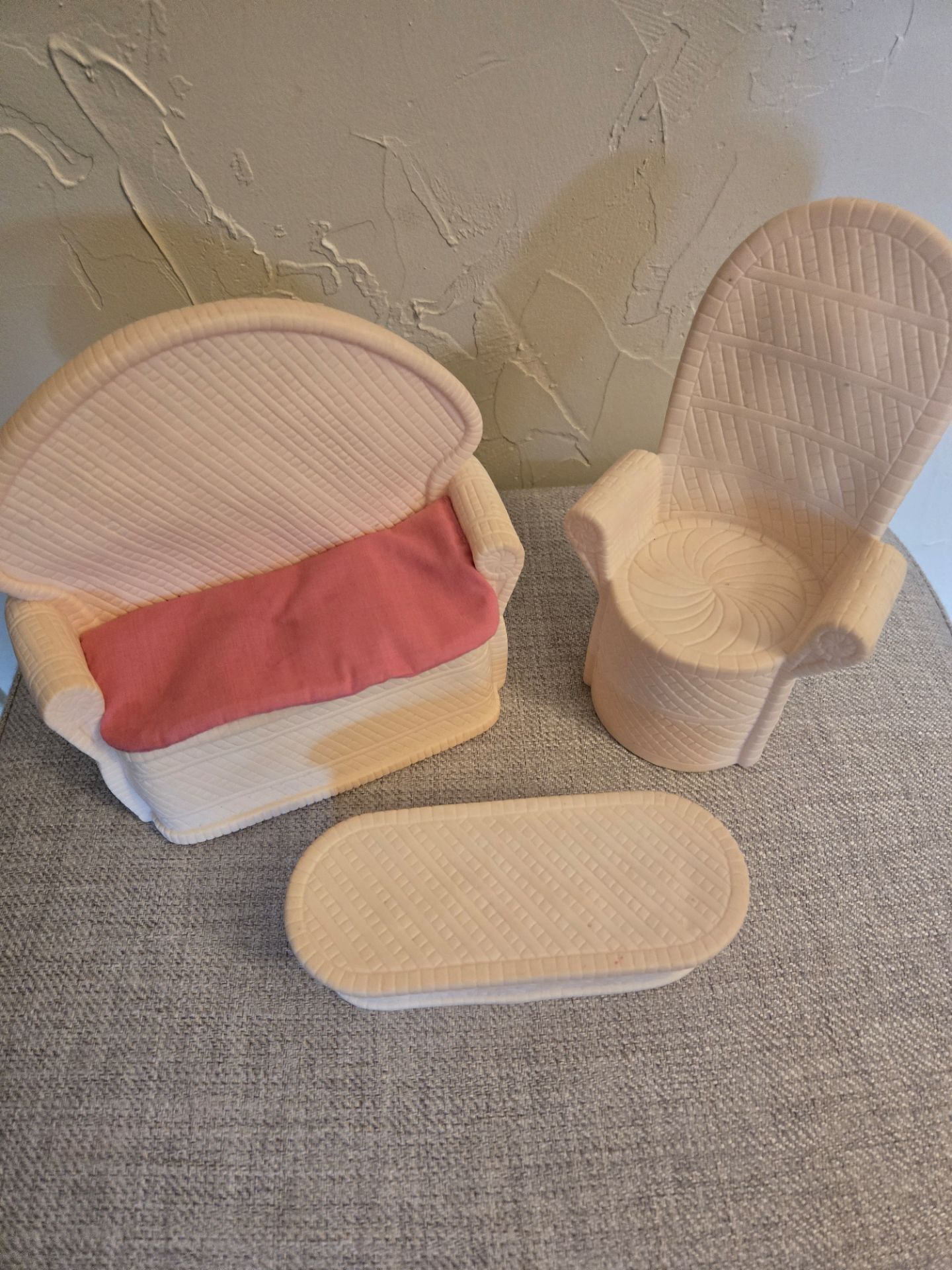 1984 Vintage Barbie doll furniture set only $12