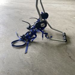 Thule Passage 3 Trunk Bike Rack - Fits 3 Bikes Excellent Condition 
