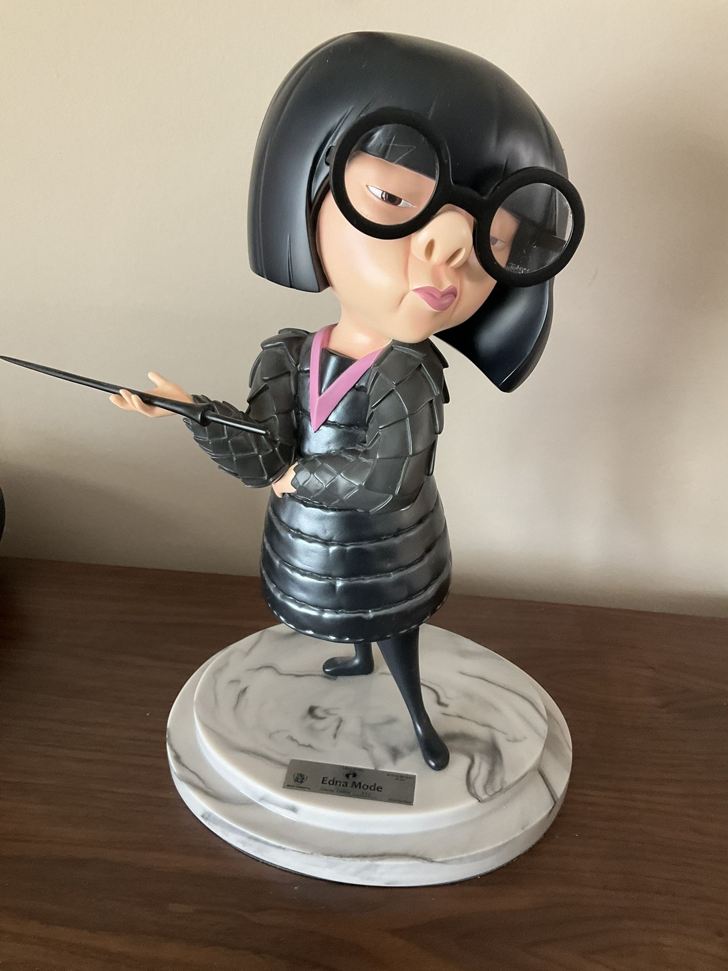 Edna mode best sale action figure