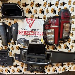 2021 2022 2023 Chevrolet Chevy Tahoe Surburban Rear Halogen Taillights And Radio Stereo Screen