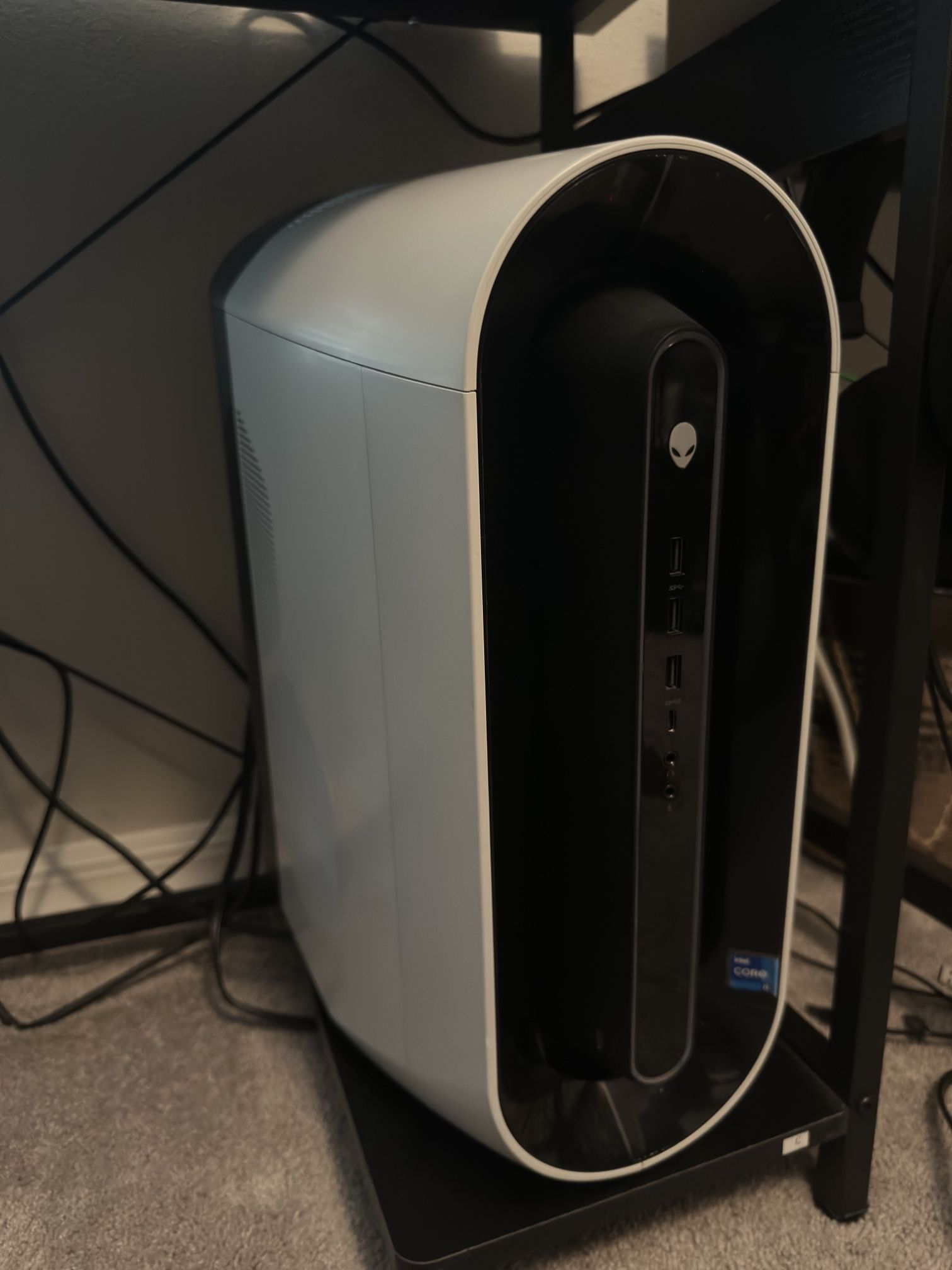 Alienware - Aurora R12 Gaming PC 3070