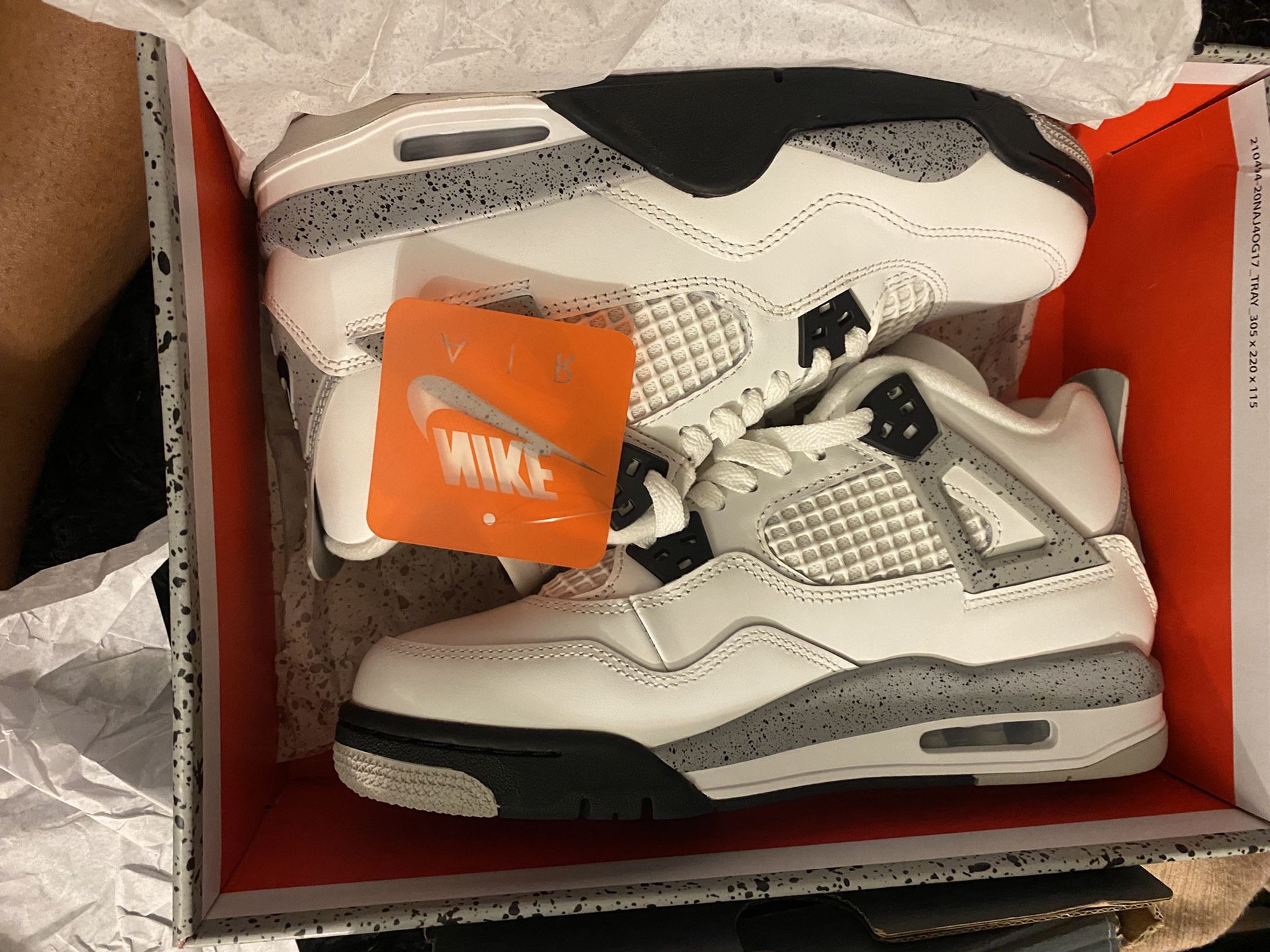 Air Jordan Retro 4 White Cement