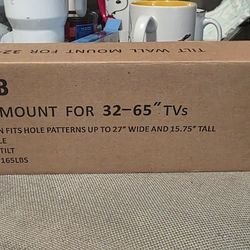 Cheetah Tilt Wall Mount