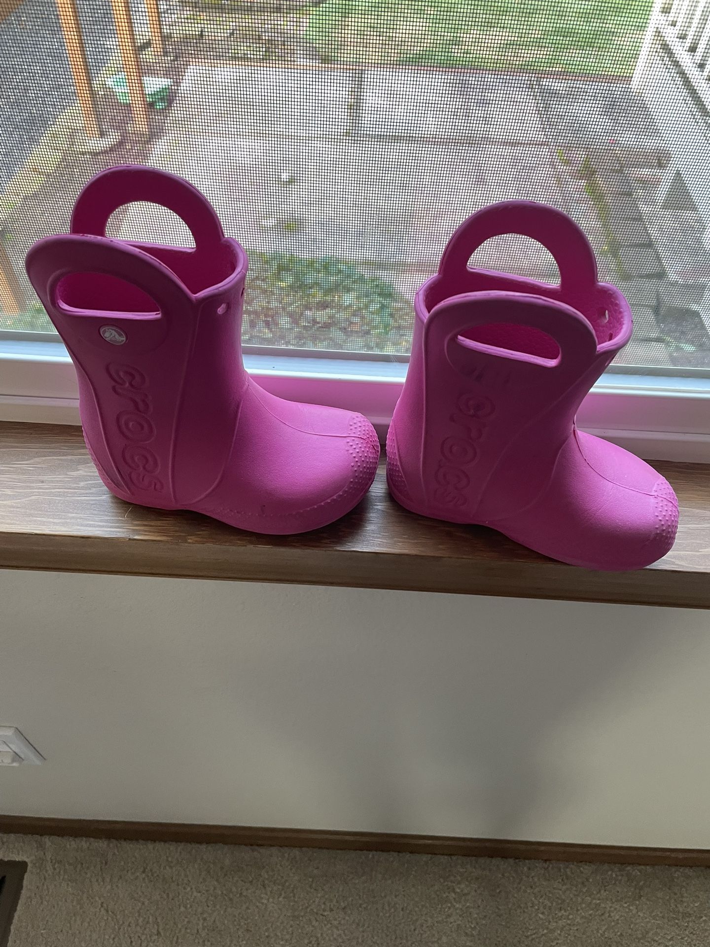 Crocs Boots Pink Size 8
