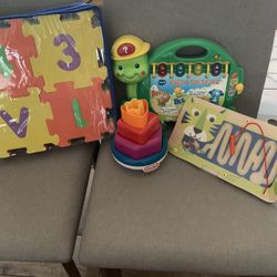 Toy’s Everything Shown 