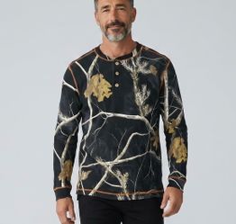 NEW RealTree Men’s Large Long Sleeve Henley Shirt Camo Thermal NWT