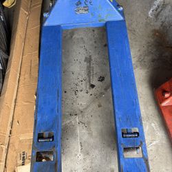 Pallet Jack 4400 lbs 