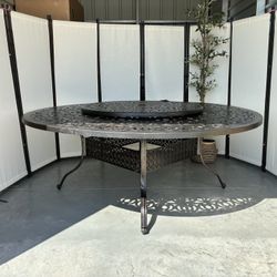 Outdoor Dining Table With Lazy Susan  78”