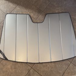 Windshield Sun Shade USV100 By Covercraft