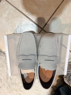 Tommy Hilfiger Gray Penny Loafers – Size 9.5