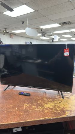 Hisense 40” LED Roku Smart HDTV w/ remote