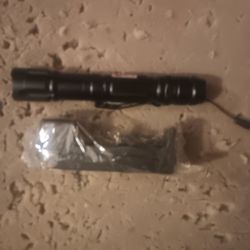 Green Laser With Battery And Charger Brand New In Package