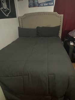 Queen Size bed