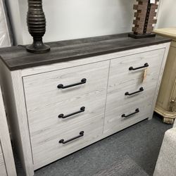 New Dresser 🔥🔥 HOT BUY
