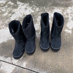 Two Size 5 Kids Snowshoes 20$
