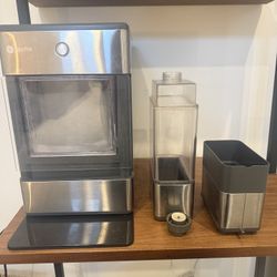 Pebble Ice Machine