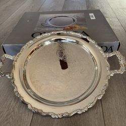 Oneida Vintage 1980s Georgian Scroll Round LARGE Tray With Handles Silverplate 19” 