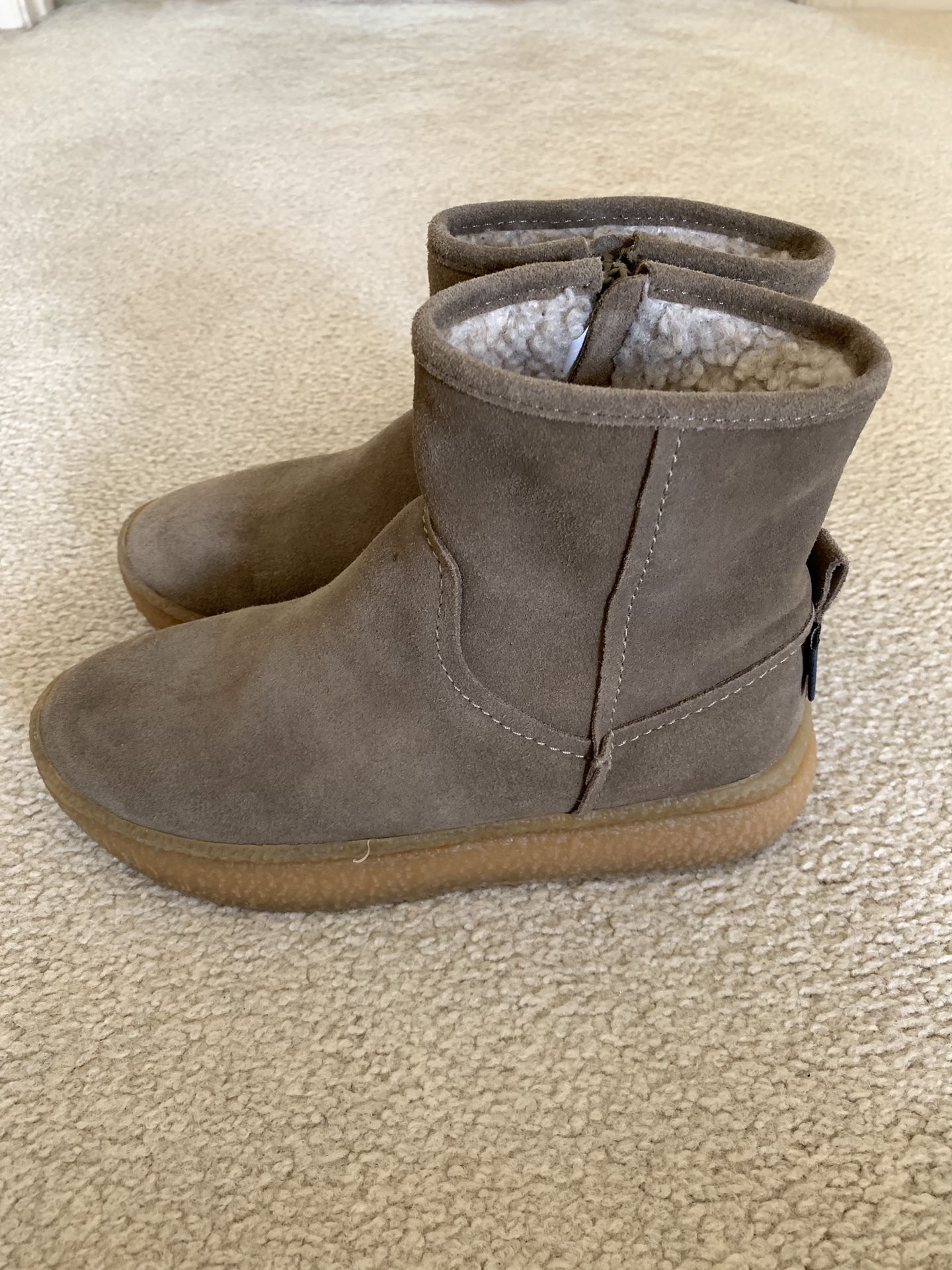Zara Girl’s Suede Boots With Faux Fur Lining - Size 3.5