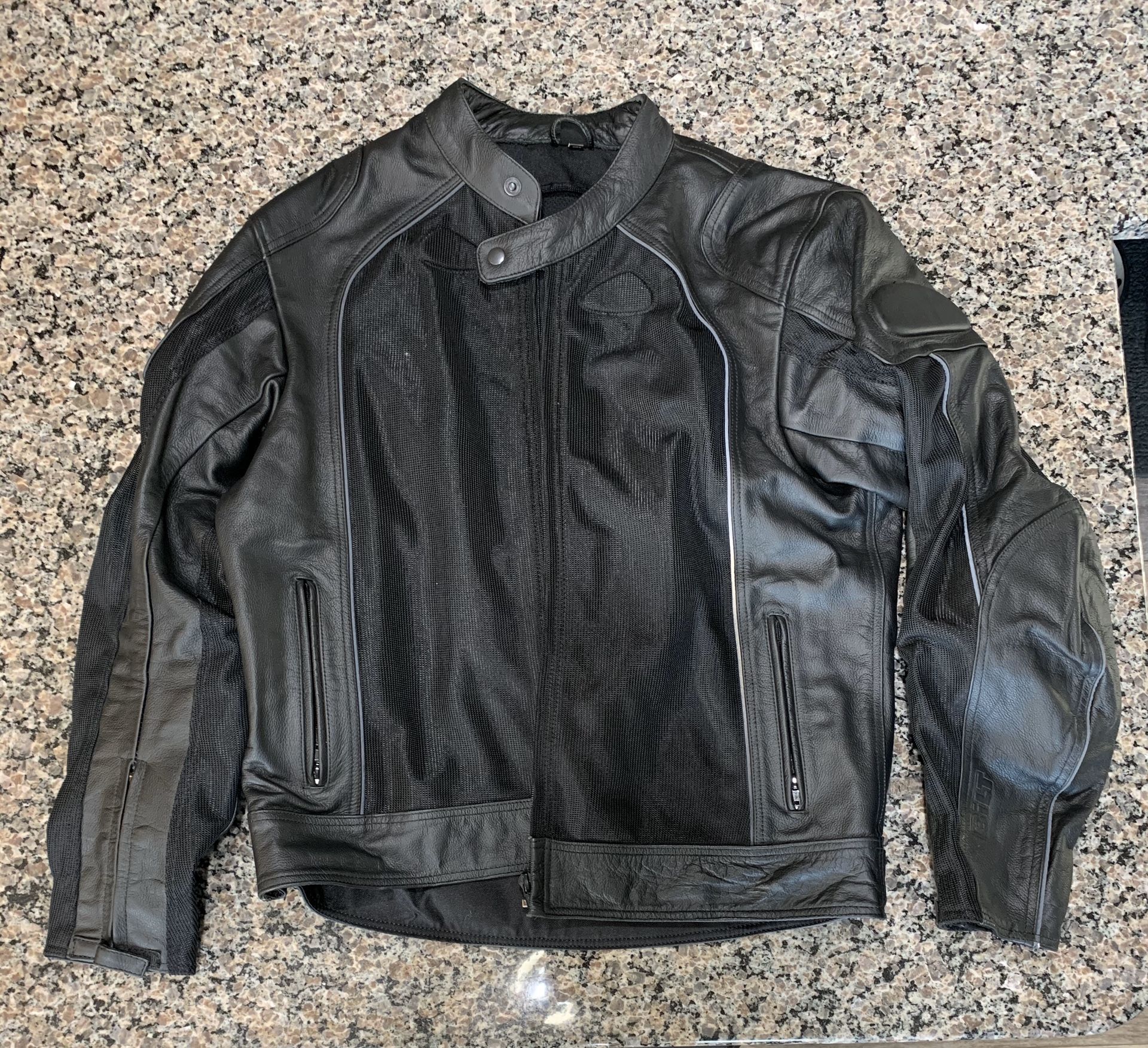 Motorcycle jacket