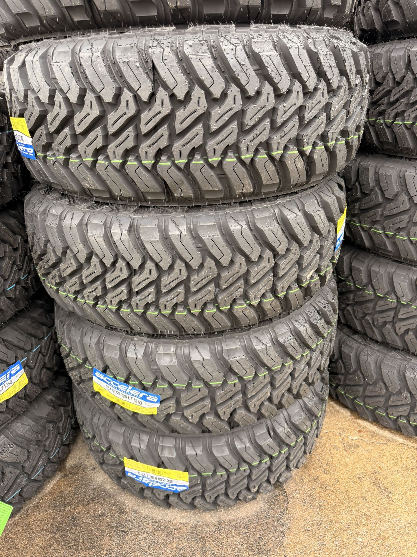 35x12.50r20 Acelera Tires Nuevas Con 50,000 Millas De Garantía Las 4