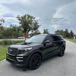 Ford Explorer St 2022