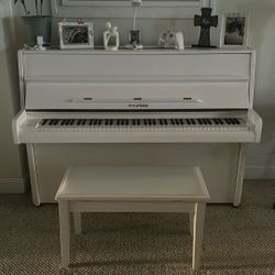 Hyundai Upright Piano